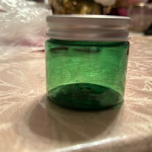 12 piece green plastic jars with lids